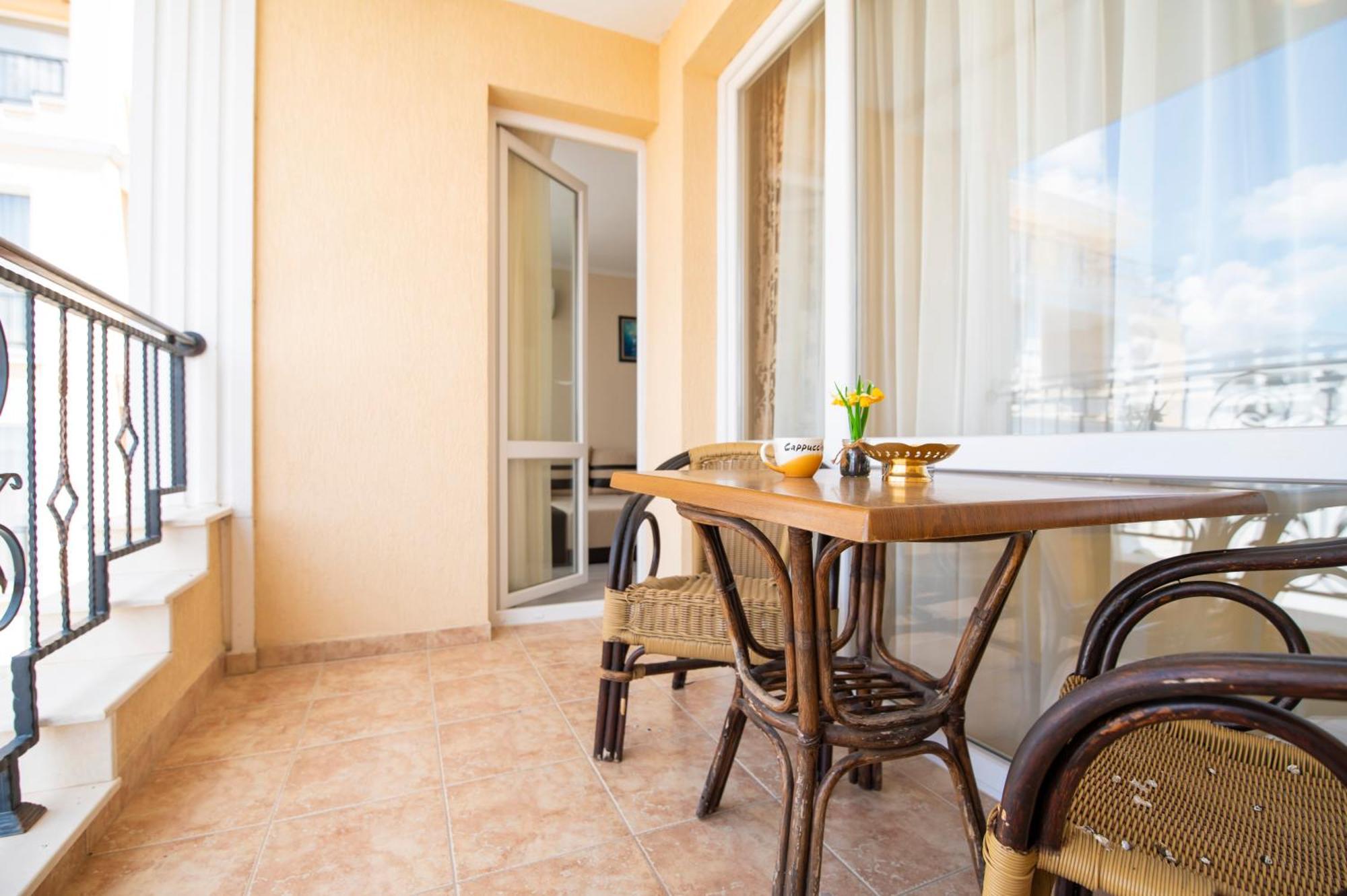 Sveti Vlas Apartments Exterior photo